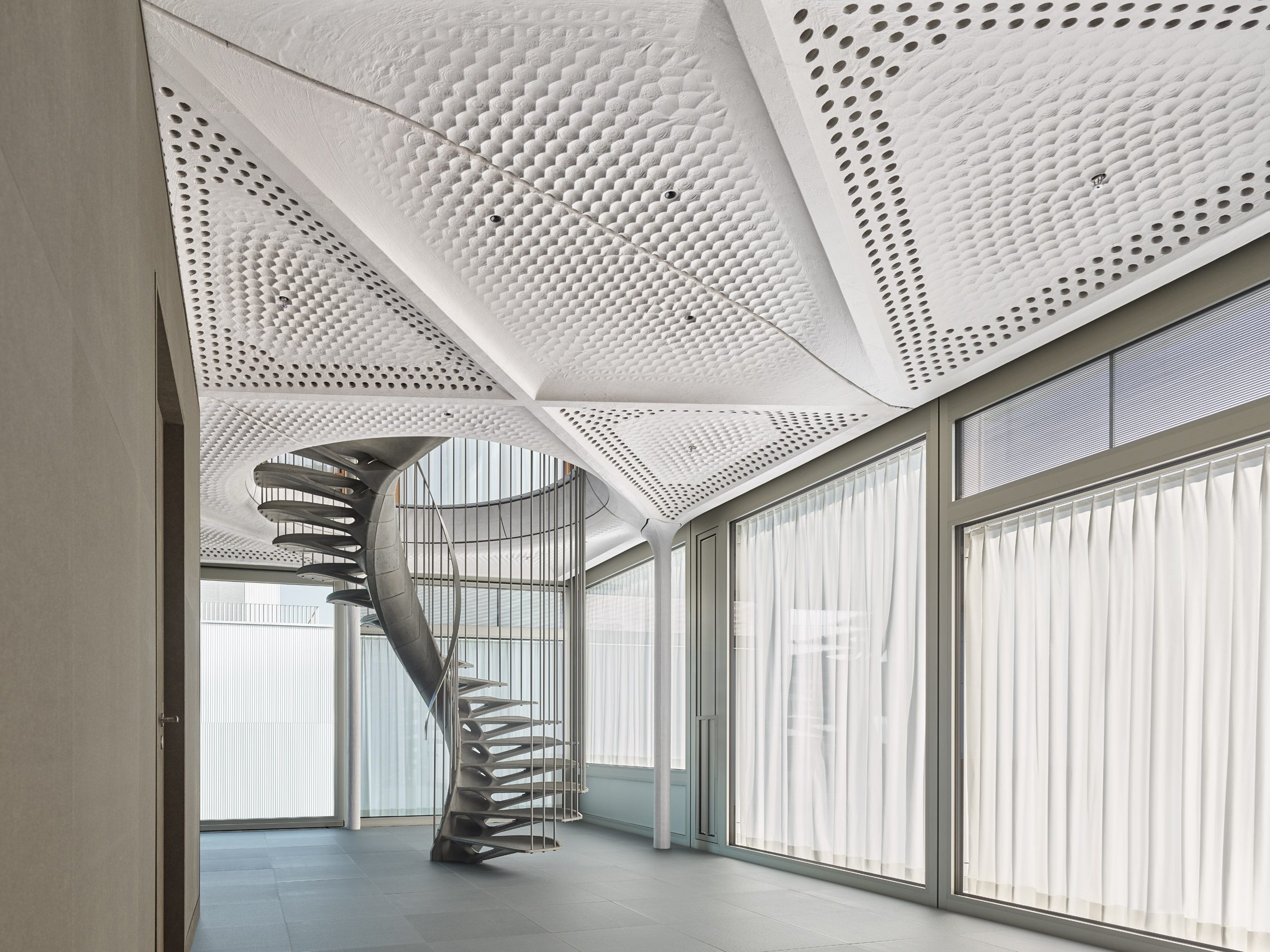 ETH Zurich explores novel fabrication method for light and reusable concrete staircase - 21995
