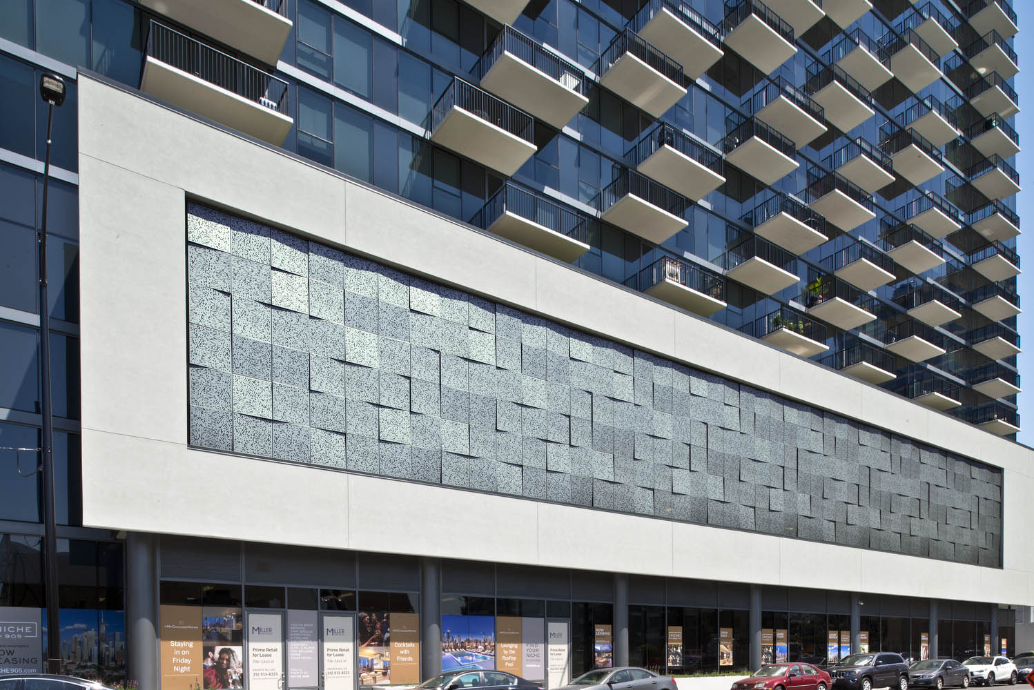 Angled Metal Panels for Modular Creative and Sustainable Façades - 10030