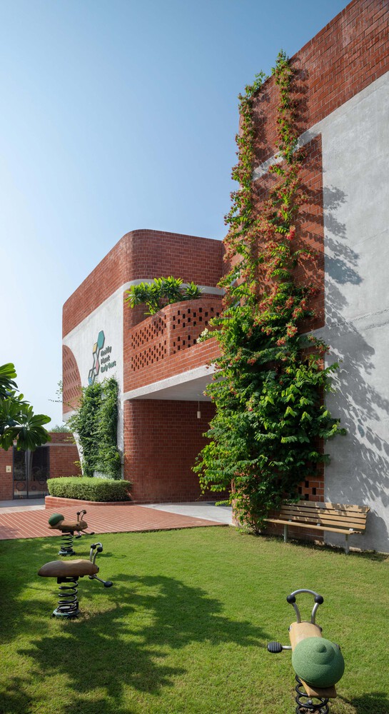 Healthy Planet School Vir Mueller Architects - 22264