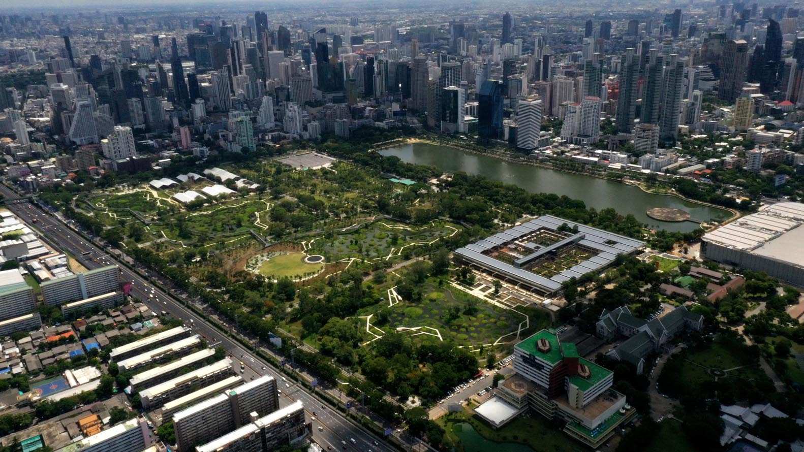 6 Successful City Park Projects That Are Hotspots for Biodiversity - 14140