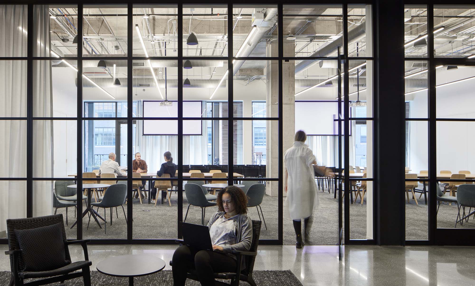 How Architects Can Get Into the Right Mindset for Designing a Better Business - 14232