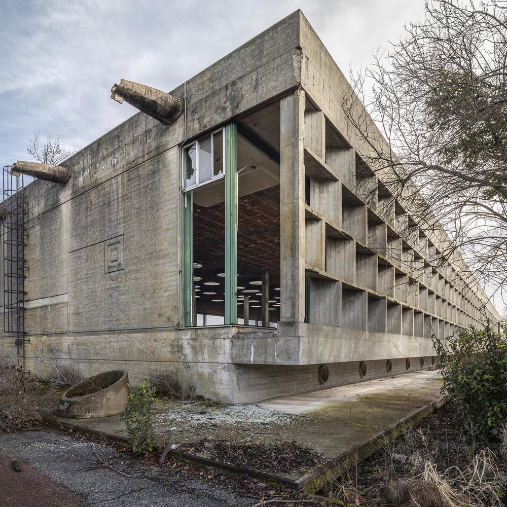 Between Geometric Shapes and Raw Materials The Case of Brutalism in Italy - 14510
