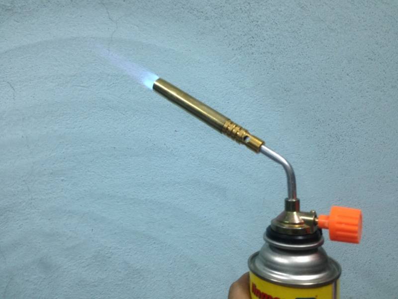 Why is CO2 used in welding - 3124
