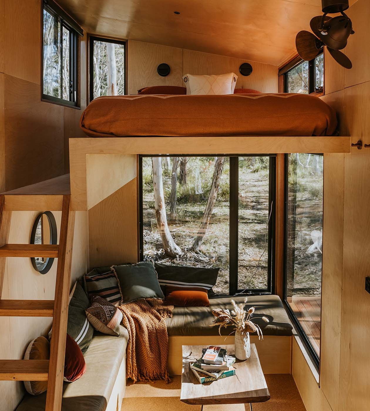 One Bedroom Loft Stylish Tiny Perfectly Integrates in Natural Surroundings - 10770