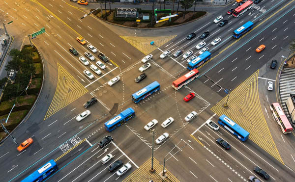 رانندگی پاک تر، سبزتر و سریع تر در جاده با کمک هوش مصنوعی