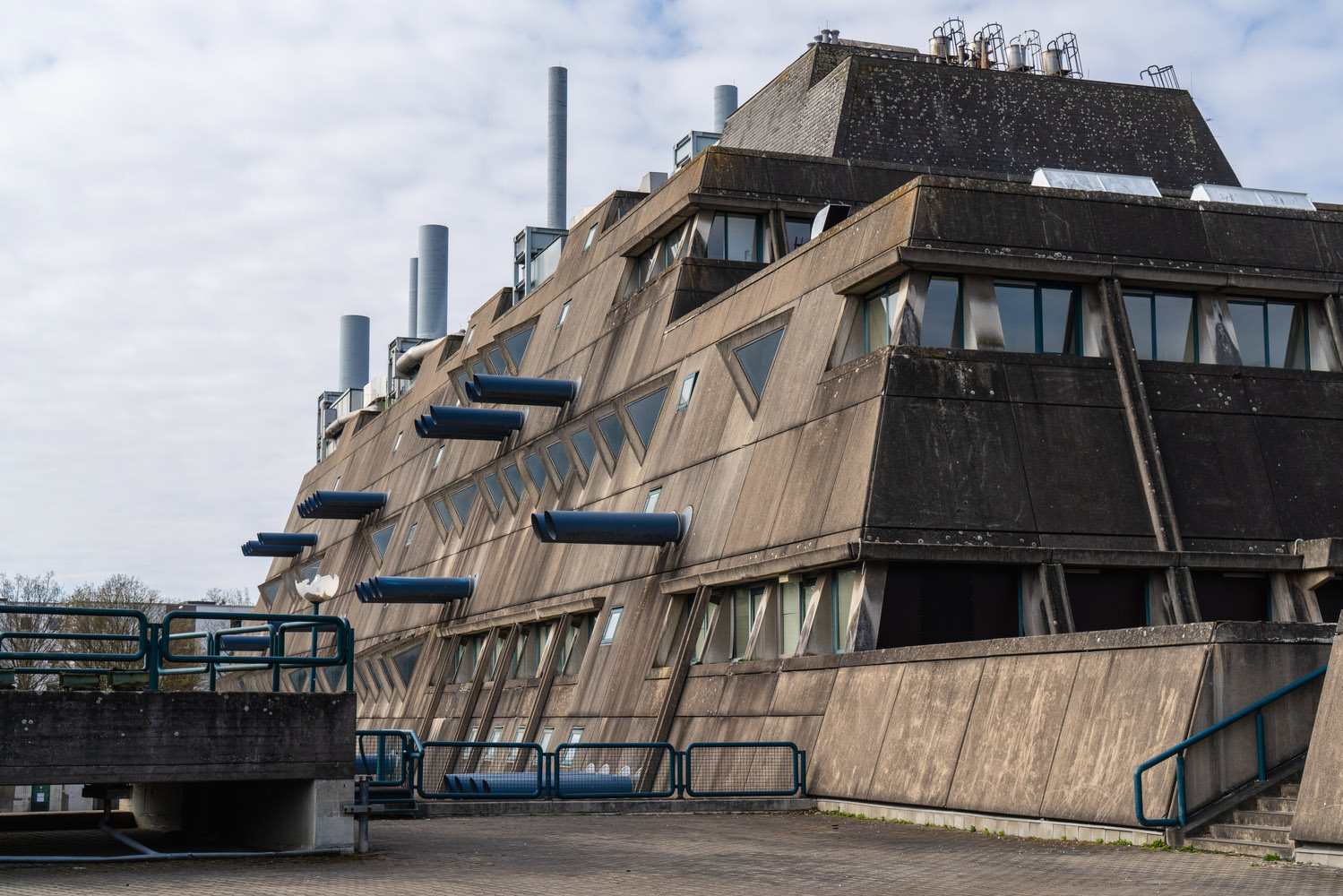 How to Save a Building from Demolition Emerging Procedures to Uncover the Potential of Existing Structures - 14476