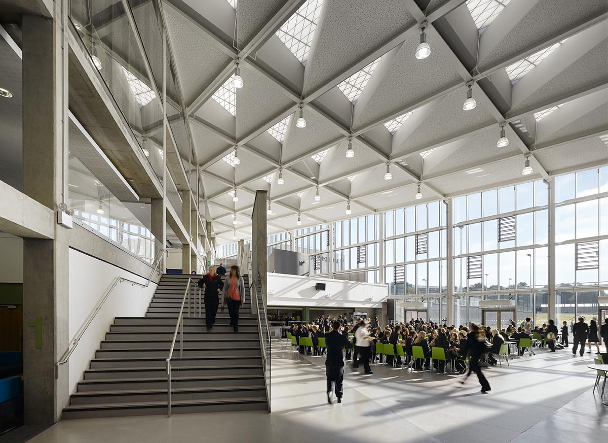 Unlocking the Potential of Natural Light with Daylight Modeling - 14075