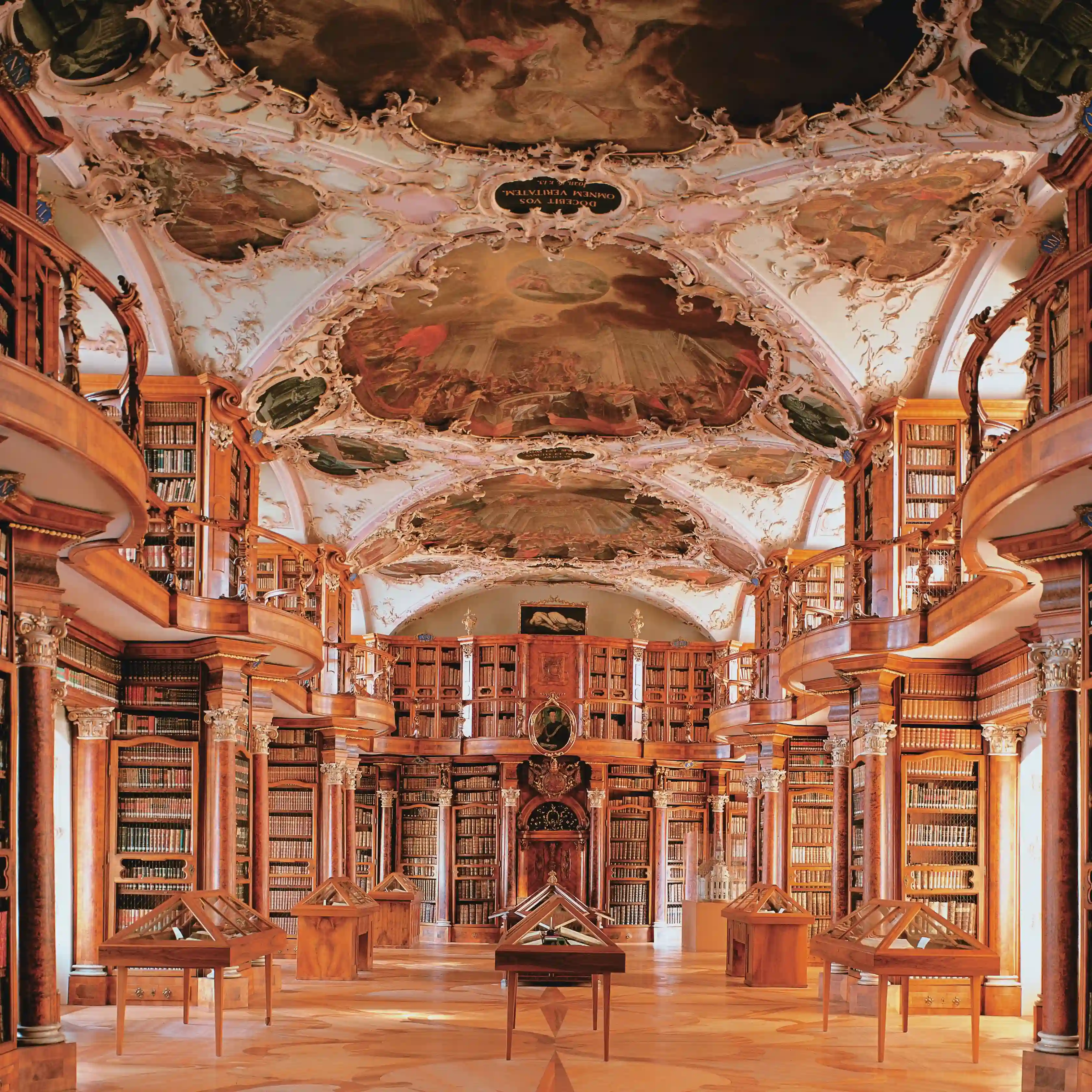 the 11 most beautiful theaters in the world - 13938