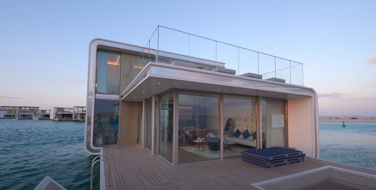 Floating Seahorse Villa Is the First of Its Kind Has Underwater Bedroom and Coral Garden - 5700