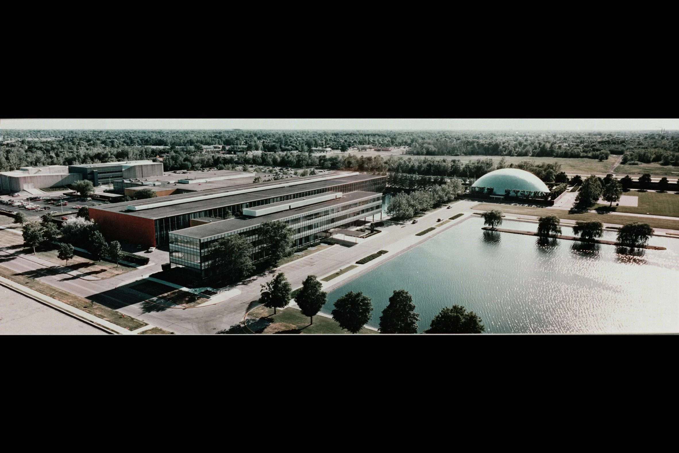 mid century designers and engineers envisioned the future at gm s tech center - 22098
