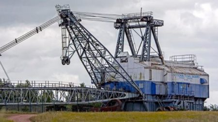 Heavy Equipement - 5145