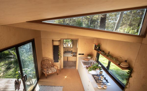 طراحی خانه کوچک و قابل حملOne Bedroom Loft Stylish Tiny Perfectly Integrates in Natural Surroundings