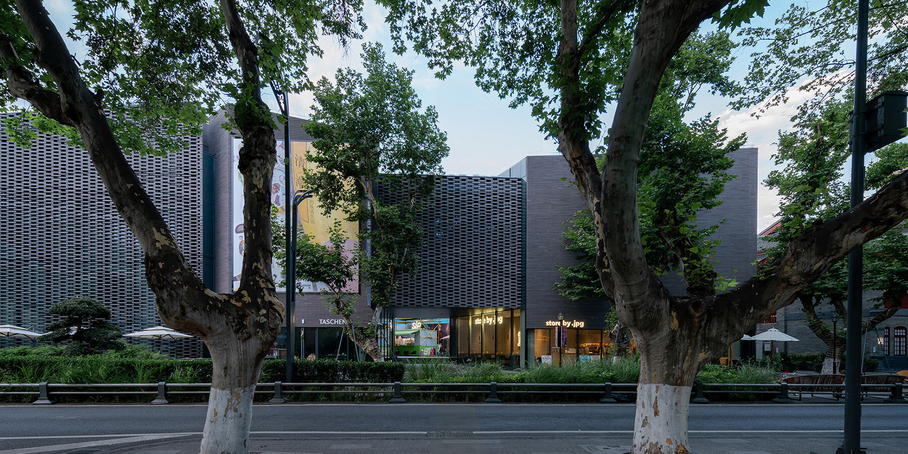 layered brick facade wraps art gallery part of citang street regeneration project in chengdu - 22339
