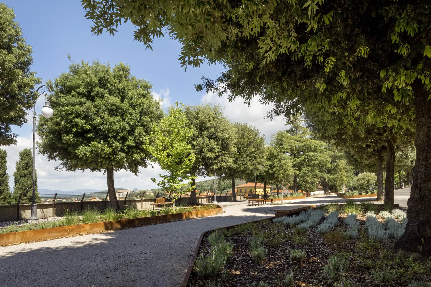 Piazza Matteotti Public Gardens Pool landscape - 20557
