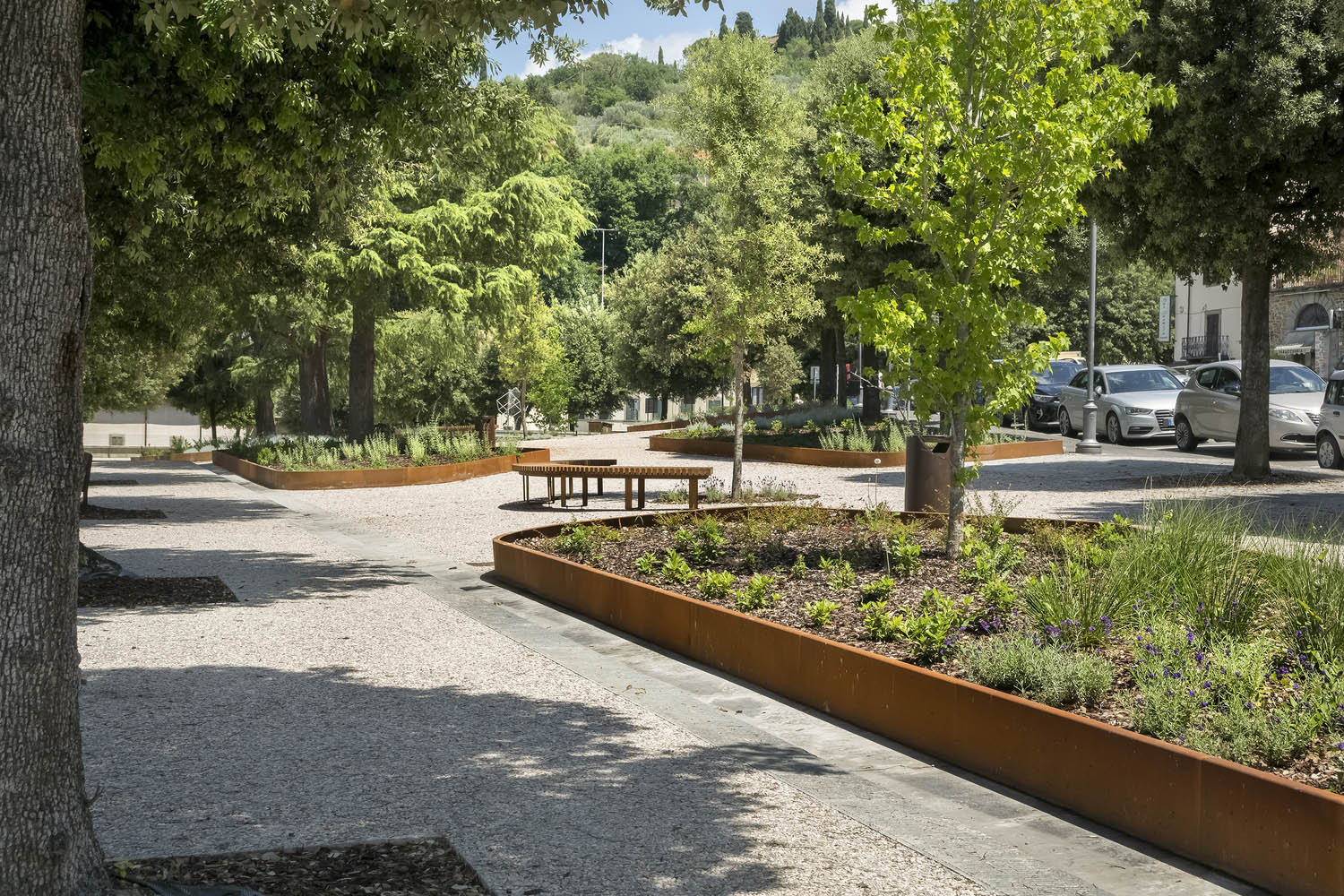 Piazza Matteotti Public Gardens Pool landscape - 20551