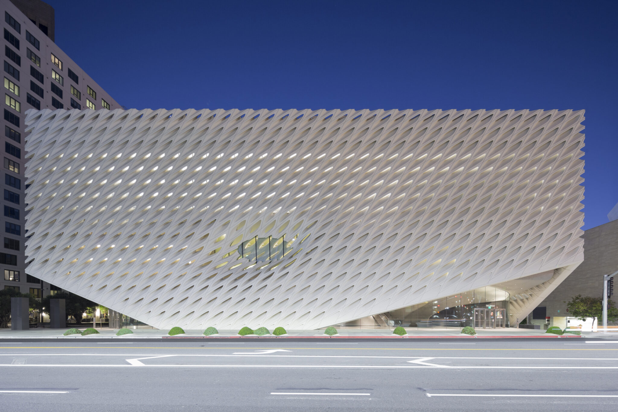 The Future of Architecture The Past Present and Future of Digital Fabrication  - 13992